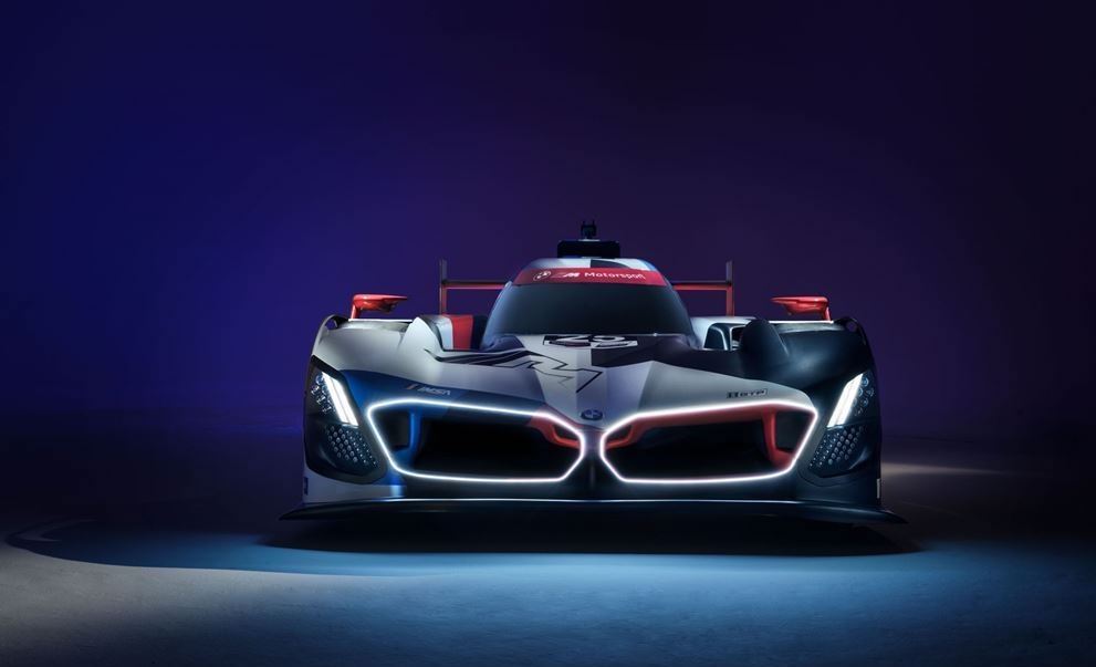 To BMW M Hybrid V8 είναι πολύ μπροστά