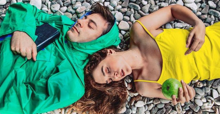 Πέντε θεατρικές παραστάσεις που επιστρέφουν δριμύτερες