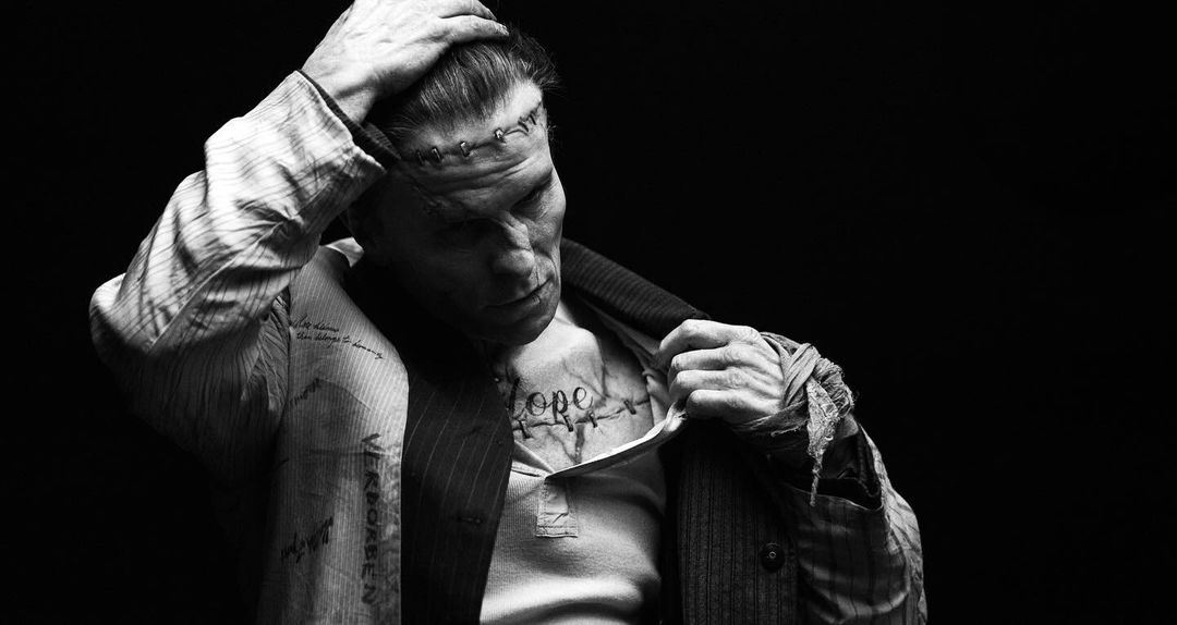 O Christian Bale κυκλοφορεί αγνώριστος στη Νέα Υόρκη ως Frankenstein