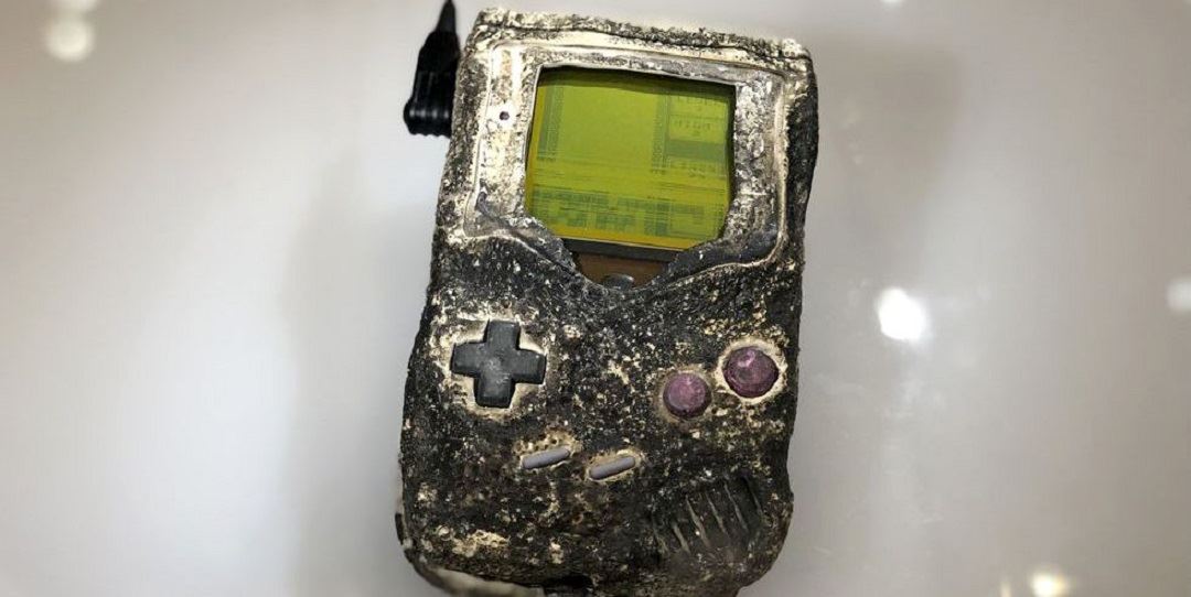 Το Game Boy που επέζησε από βομβαρδισμό στον Πόλεμο του Κόλπου