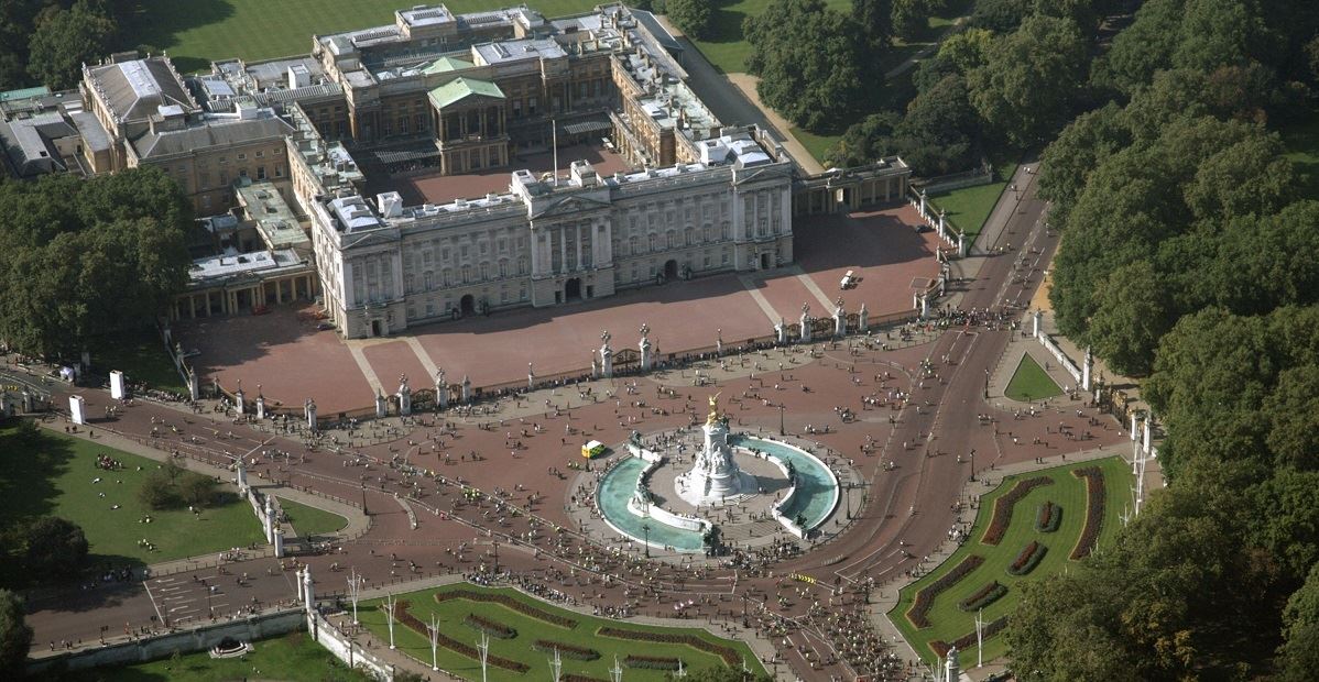 Μία 'γενναία' ανακαίνιση στο παλάτι του Μπάκιγχαμ