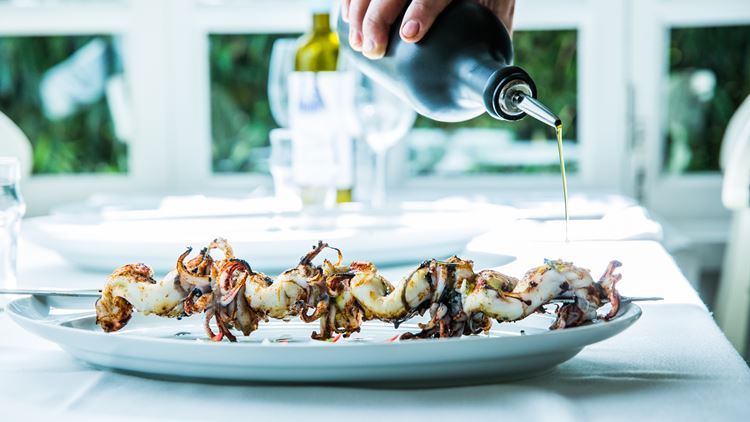 Η ψαροφαγία στα καλύτερά της στο Τραβόλτα