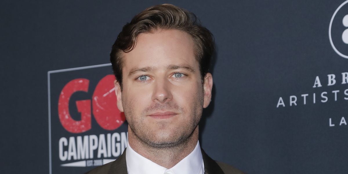Το νέο κούρεμα του Armie Hammer έχει κάτι από παλιό Χόλιγουντ