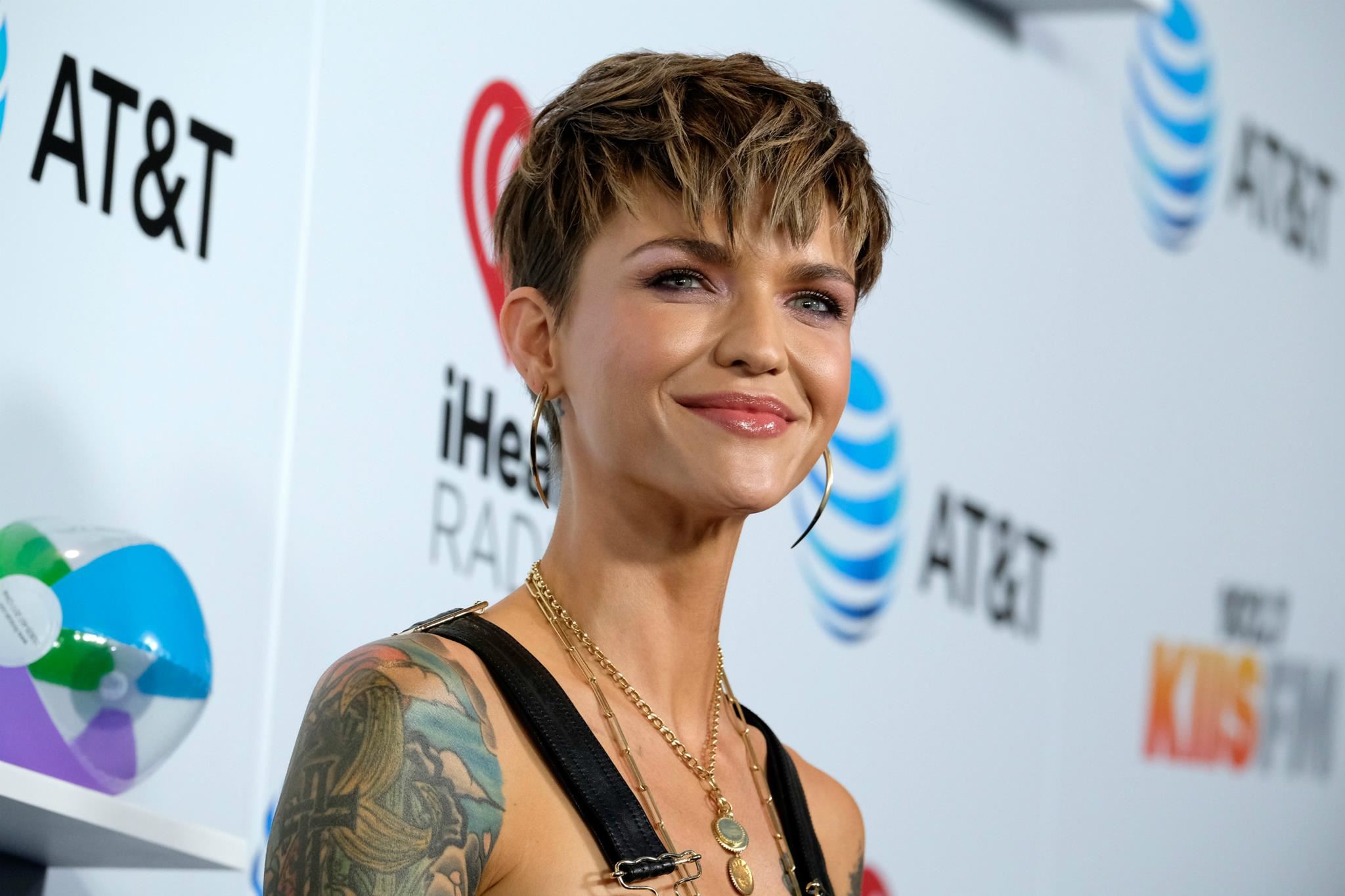 Η Ruby Rose θα είναι η πρώτη gay σούπερ ηρωίδα στη μεταφορά της Batwoman στην TV
