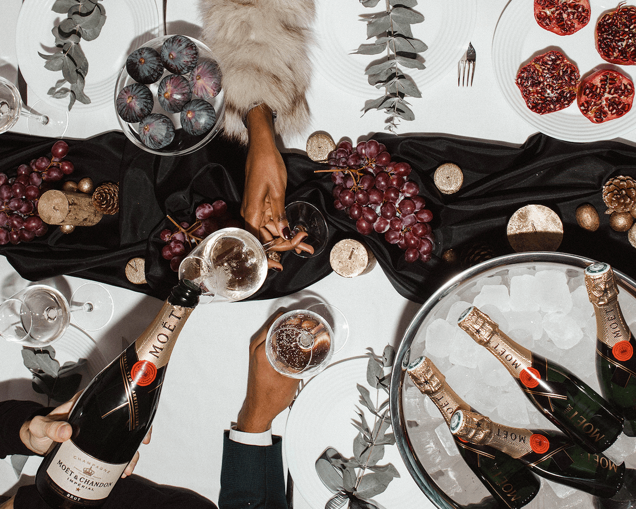 Τις φετινές γιορτές στείλε τη δική σου Moët ευχή