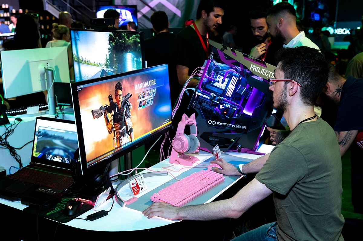 Ρεκόρ με 10.000 gamers στο Xbox Arena Festival