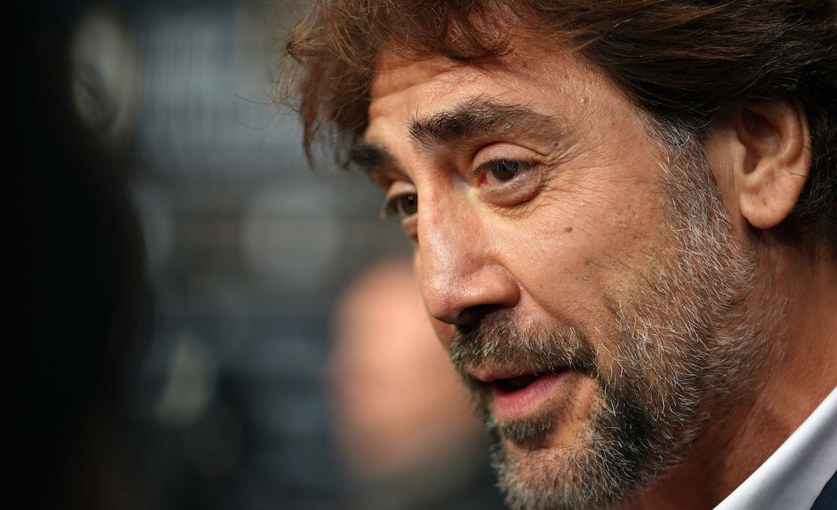 Σε άλλα νέα, ο Javier Bardem έχει δουλέψει ως στρίπερ