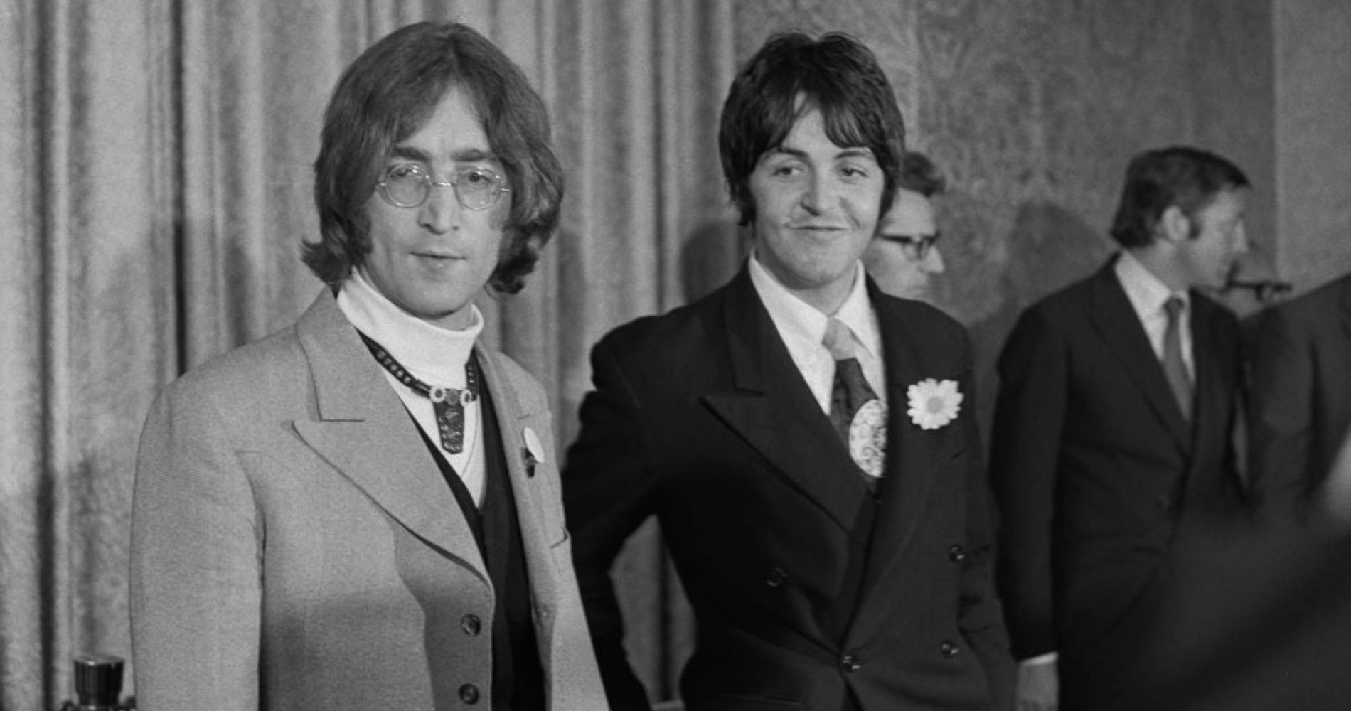 Όταν ο John Lennon συνάντησε για πρώτη φορά τον Paul McCartney