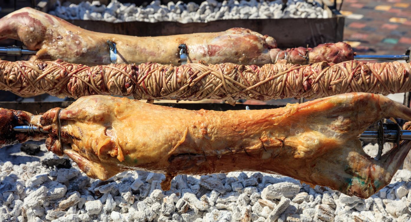 Τα πασχαλίνα έθιμα εν μέσω πανδημίας