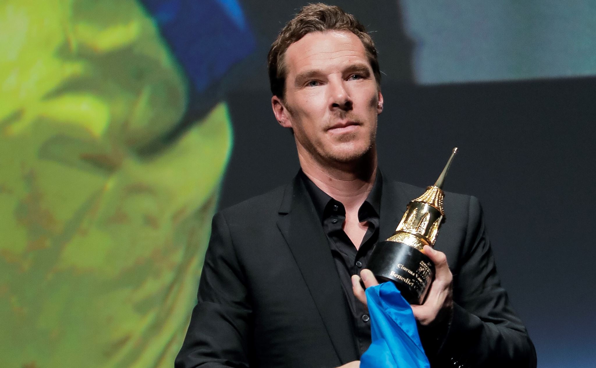 O Benedict Cumberbatch στηρίζει την Ουκρανία
