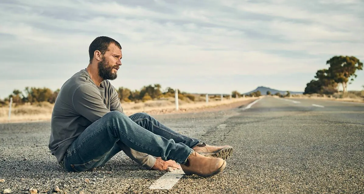 O Μιχάλης Ρακιντζής ῾παίζει῾ στη σειρά The Tourist του ΒΒC