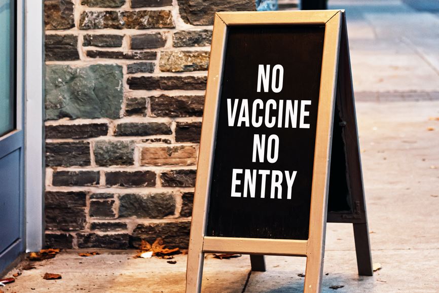 Προσεχώς νέα, αυστηρότερα μέτρα για τους ανεμβολίαστους