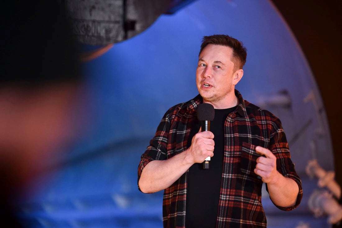 Πόσο θα κοστίσει στον Elon Musk η πώληση του 10% της Tesla
