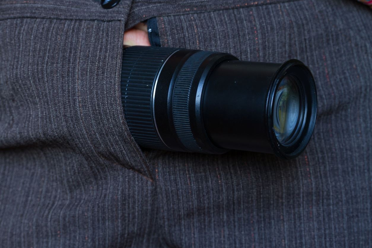 Το Instagram βάζει όριο στις dick pics των DM