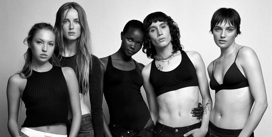 Ένα εκτεταμένο cast Culture Shapers στη φθινοπωρινή καμπάνια Calvin Klein