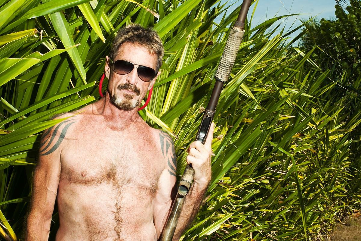 Η εξωφρενική ζωή του μεγιστάνα της πληροφορικής John McAfee