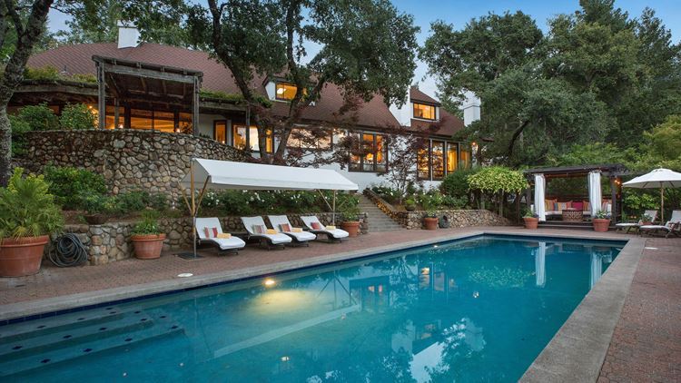 Μια ματιά στο εντυπωσιακό σπίτι του Robert Redford