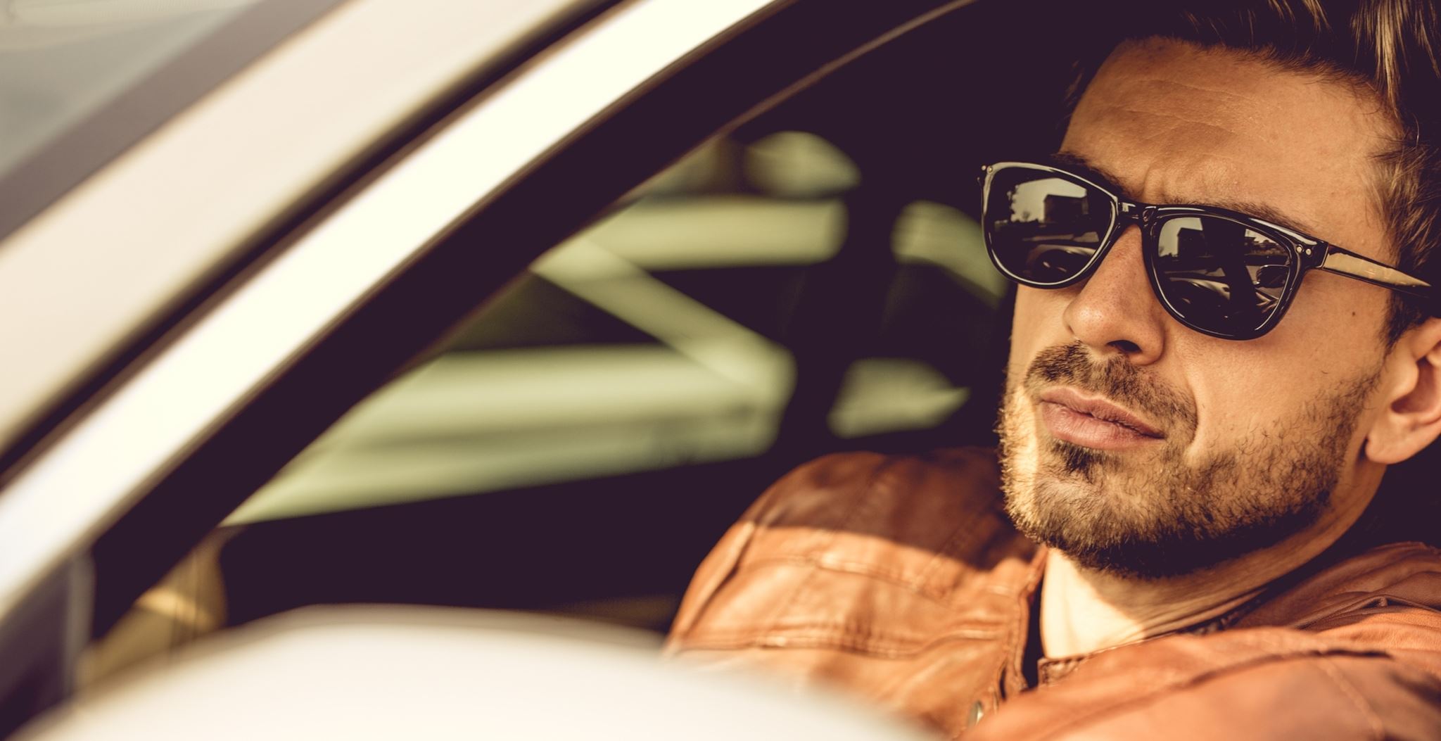 Πώς θα αγοράσεις τα τέλεια γυαλιά για το πρόσωπό σου