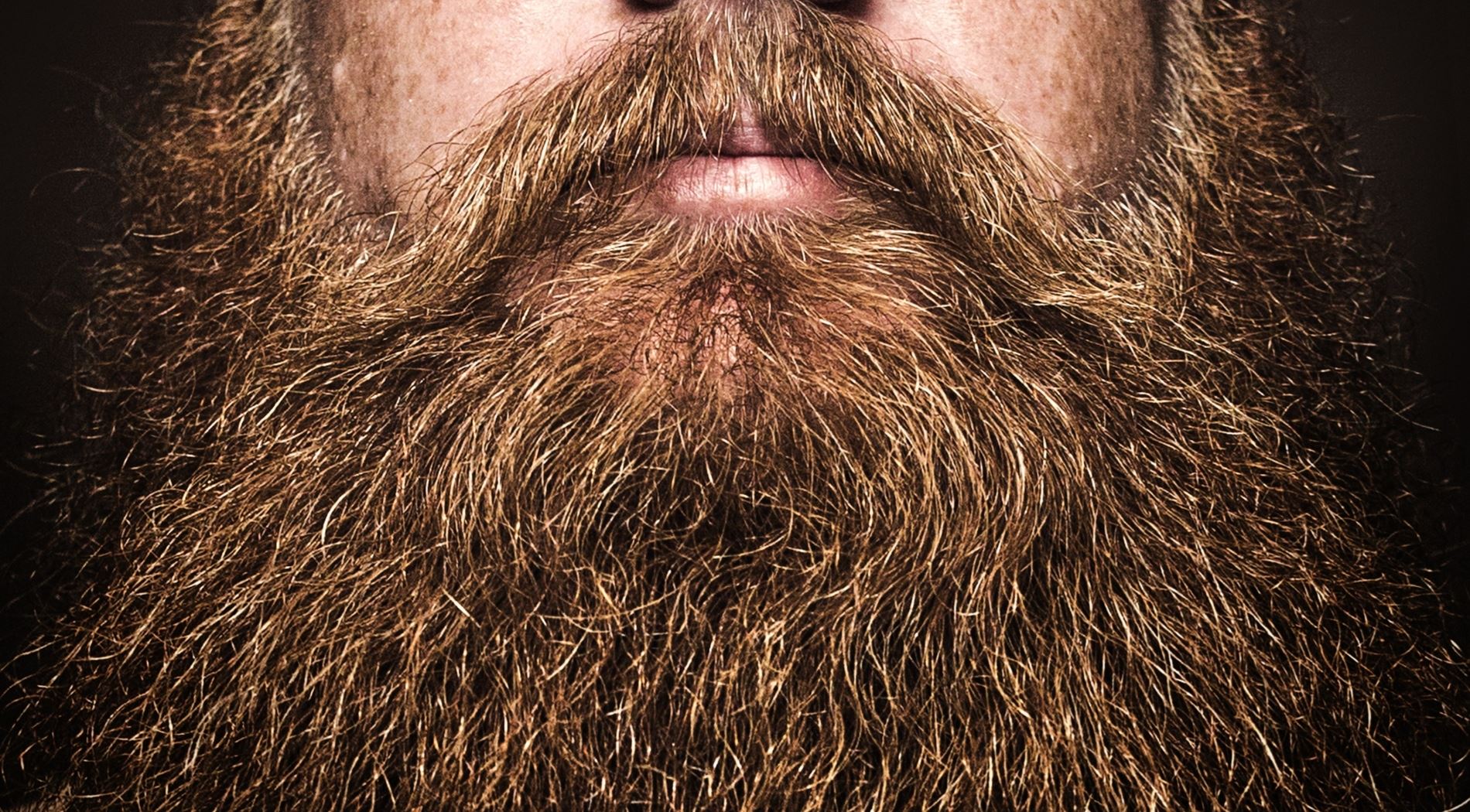 Κι αν το στοματικό σεξ φταίει για το ότι αλλάζει χρώμα το μούσι σου;