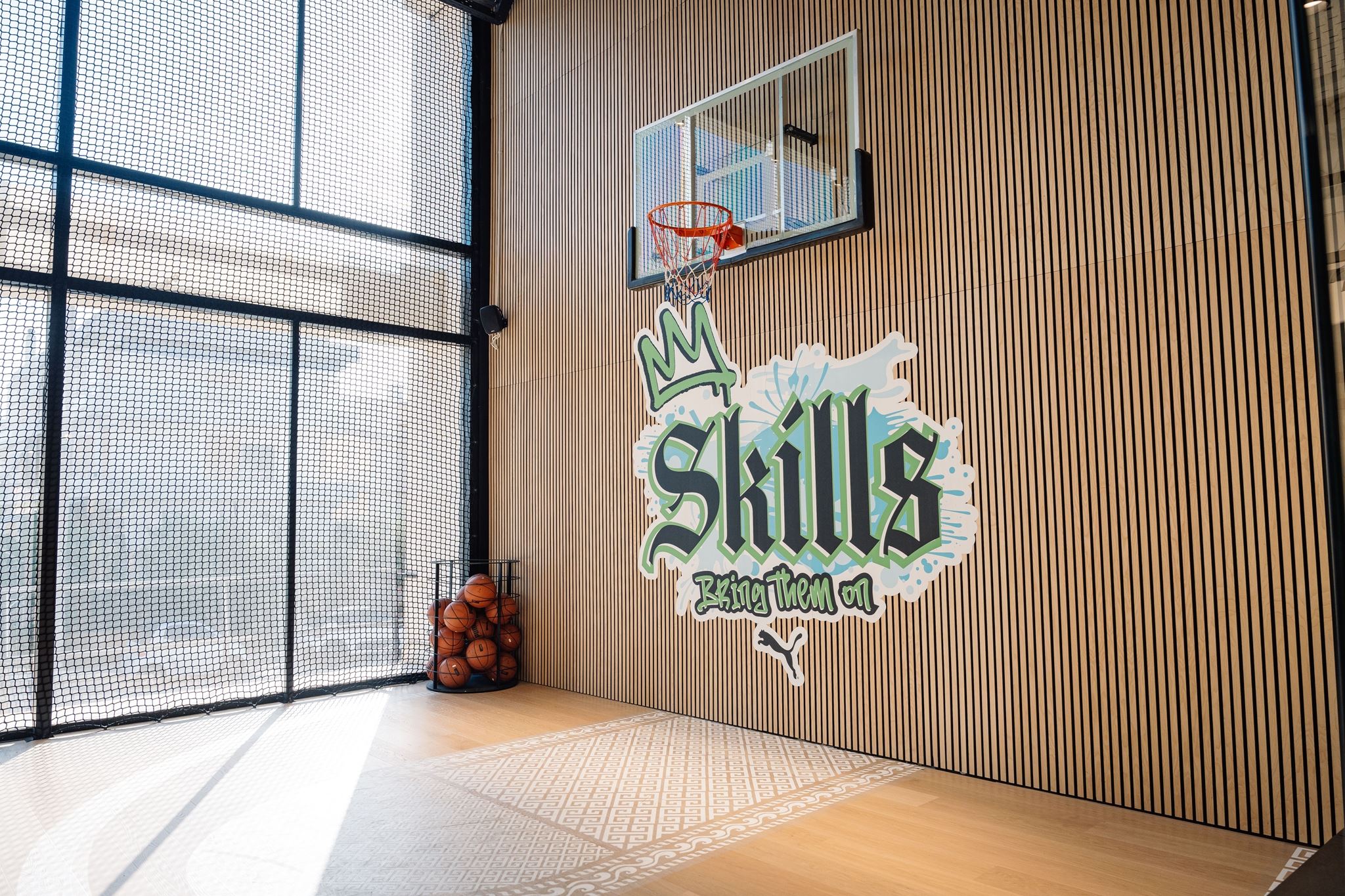 Το grand opening του flagship store της γιόρτασε η Puma