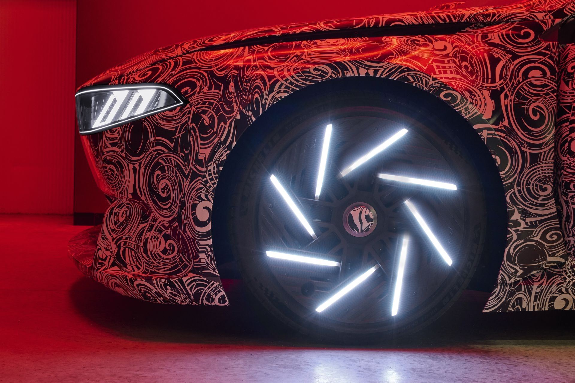 Η επόμενη BMW M3 ετοιμάζεται και αυτές είναι οι πρώτες εικόνες και video