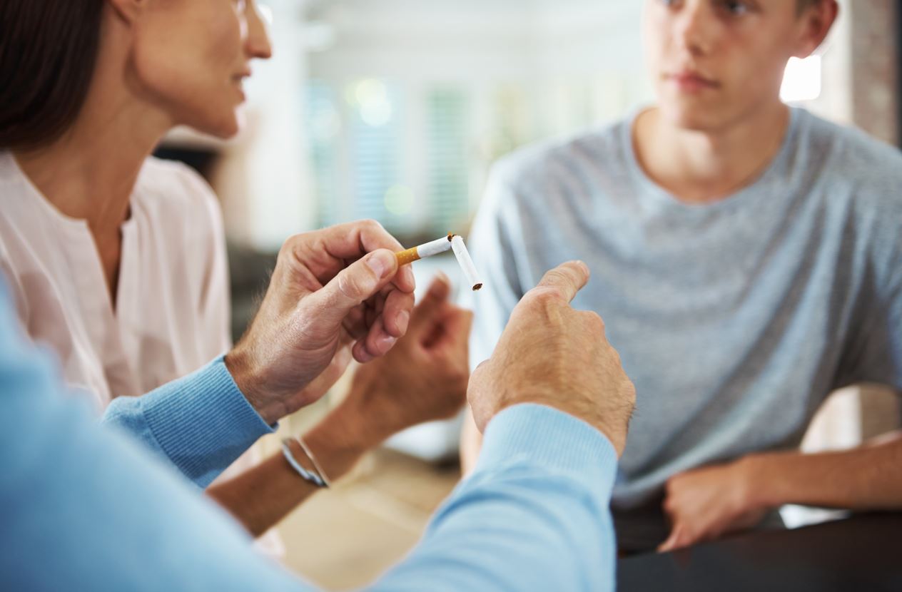 Η Νέα Ζηλανδία απαγορεύει το κάπνισμα στη νέα γενιά