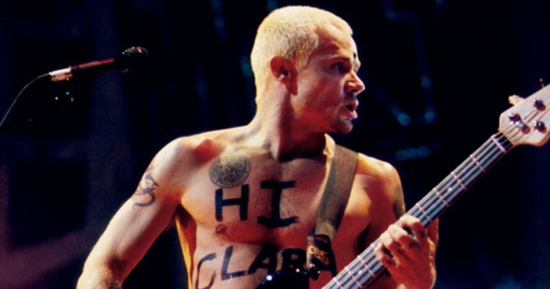 Πώς ο Flea των Red Hot Chili Peppers απέκτησε το παρατσούκλι του