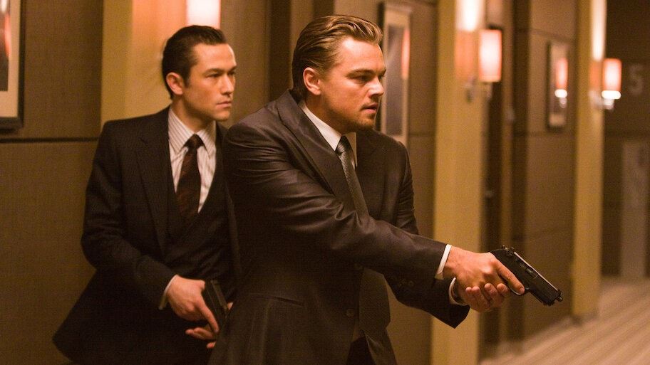 Ο Leonardo DiCaprio αποκάλυψε την αγαπημένη του ταινία από τον Christopher Nolan-δεν είναι το Inception