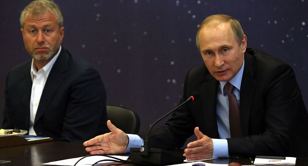 Πώς δημιούργησαν την περιουσία τους οι Ρώσοι ολιγάρχες