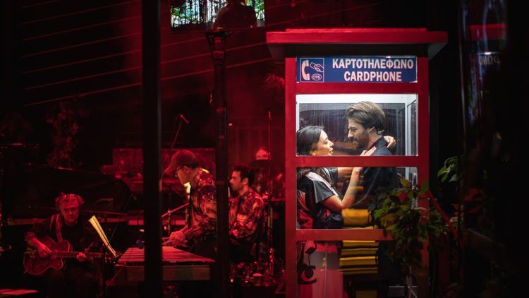 Τα 'Φτηνά Τσιγάρα' και μία τζούρα απελευθέρωσης