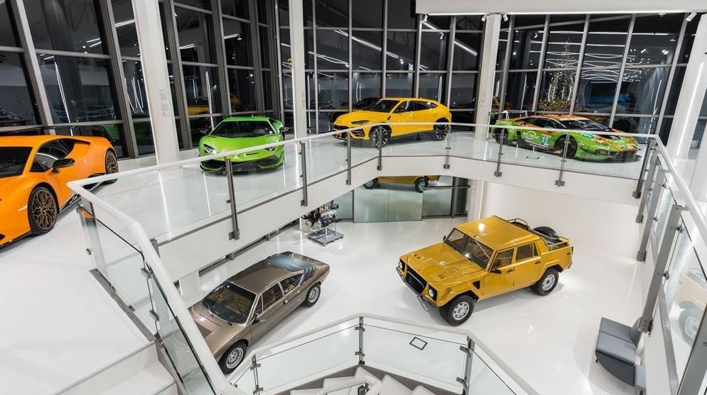 Μερικές υπέροχες εικόνες από το νέο μουσείο της Lamborghini