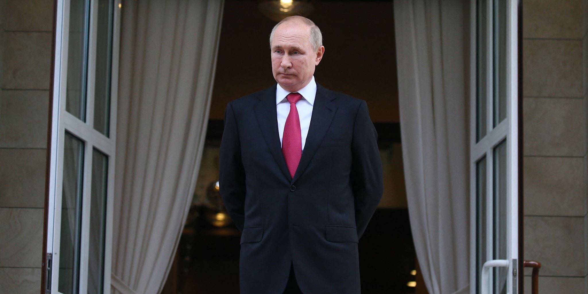 Πώς ο Vladimir Putin βοηθάει τους Ρώσους δισεκατομμυριούχους