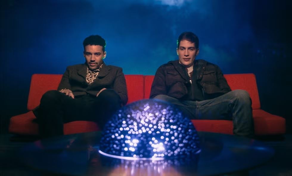 Με το νέο θρίλερ It's What's Inside στο Netflix θα κάψεις εγκεφαλικά κύτταρα