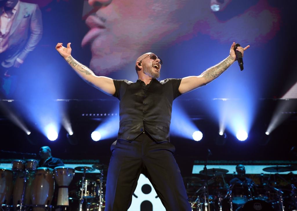 Ο Pitbull γράφει ιστορία, γήπεδο ποδοσφαίρου παίρνει το όνομά του