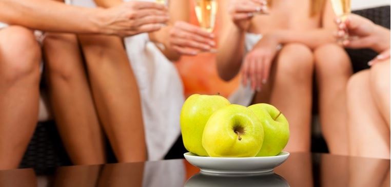 Θα πήγαινες ποτέ γυμνός σε ένα χορτοφαγικό δείπνο;