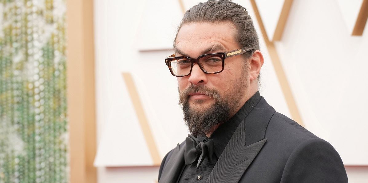 O Jason Momoa πάει Χαβάη για το Apple TV+