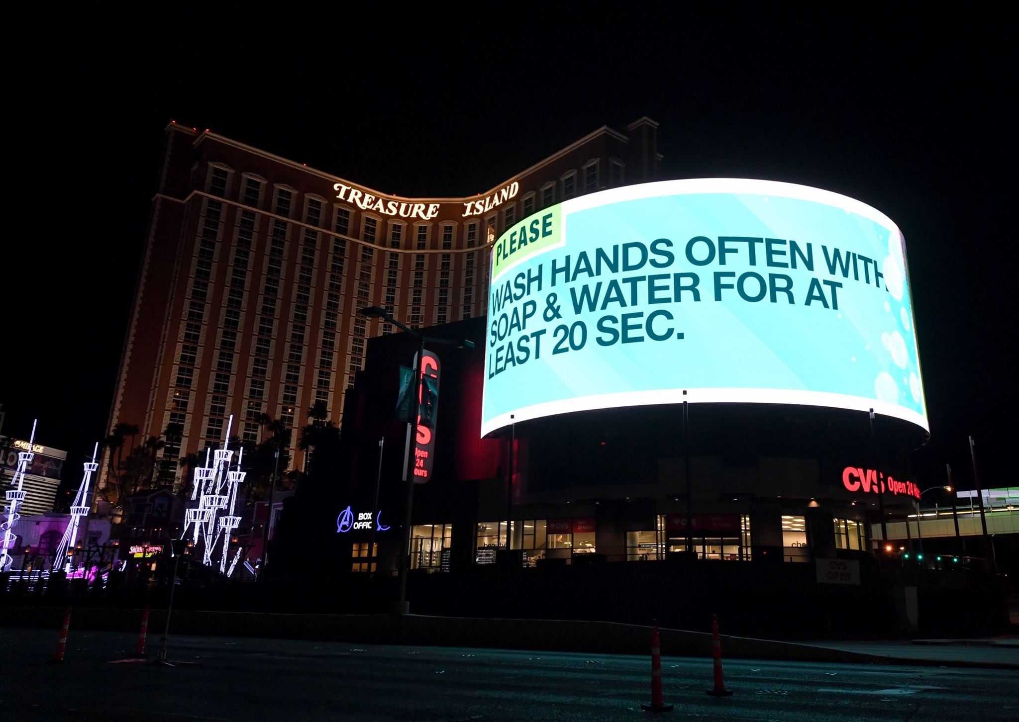 Κορονοϊος: Η Ευρώπη σε τροχιά κορύφωσης, οι ΗΠΑ σε κόκκινο συναγερμό