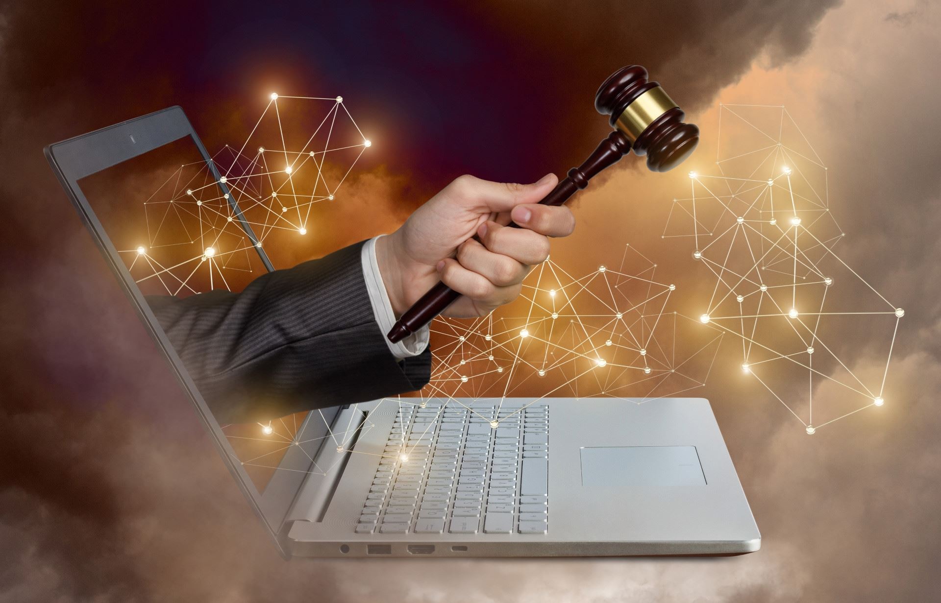 Έγιναν οι πρώτες τηλεδίκες στην Ελλάδα-τι είναι και πώς γίνονται