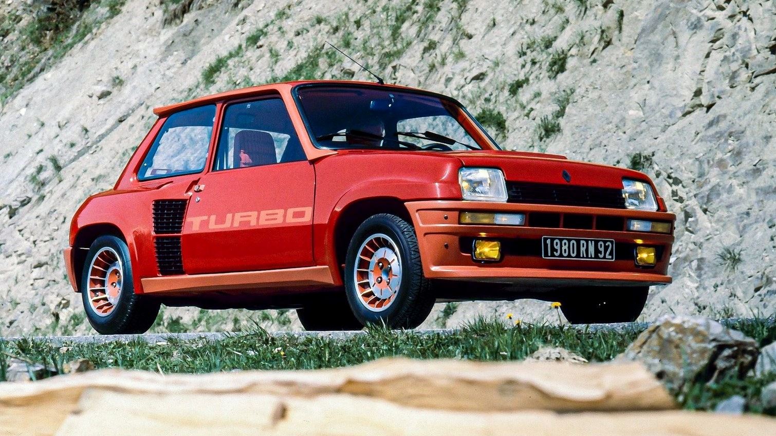 Renault 5 Turbo, η τρέλα των 80s σε ένα αυτοκίνητο
