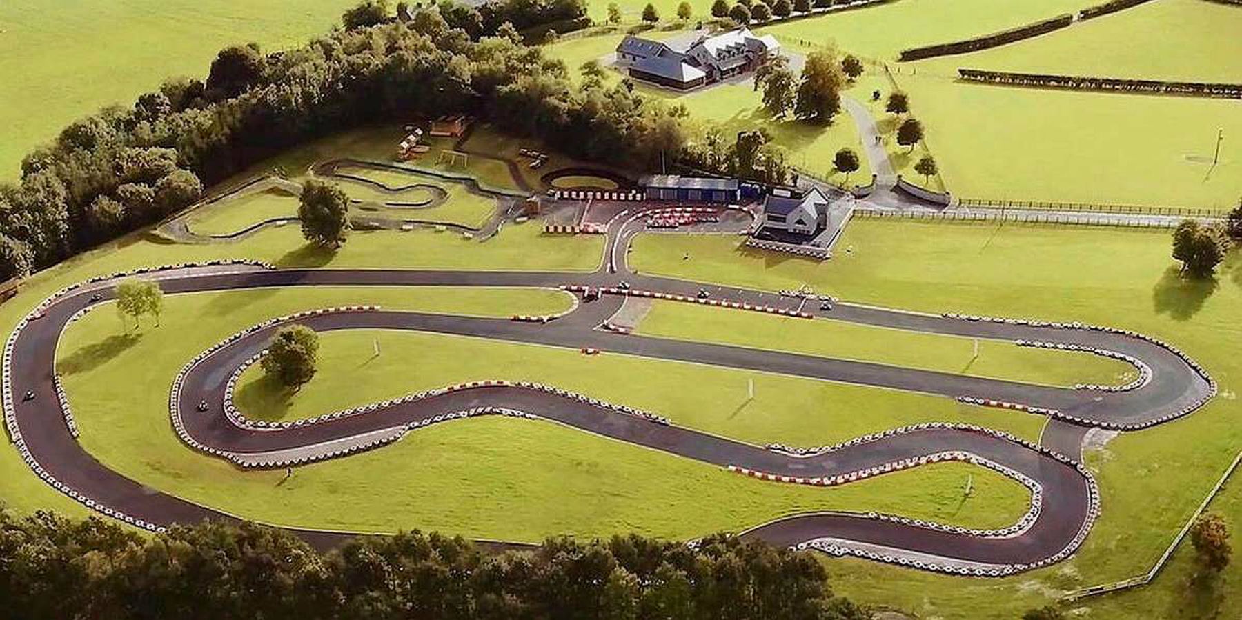 Αυτή η έπαυλη στην Ιρλανδία πραγματοποιεί το όνειρο κάθε fan του go-kart