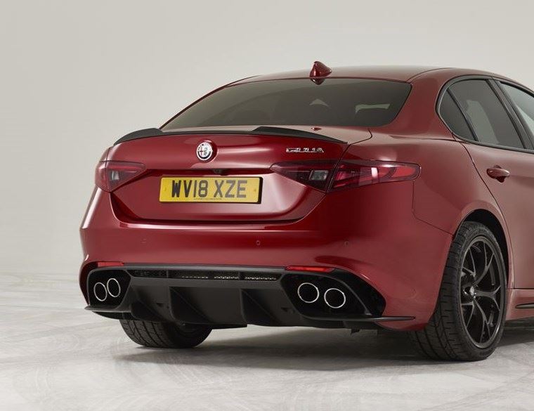 Η Alfa Romeo Giulia Quadrifoglio είναι το "Sportscar of the Year"