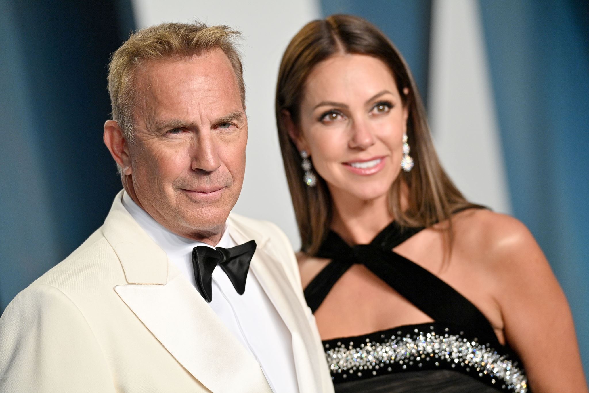 Σκληρές κατηγορίες της Christine Baumgartner για τον Kevin Costner