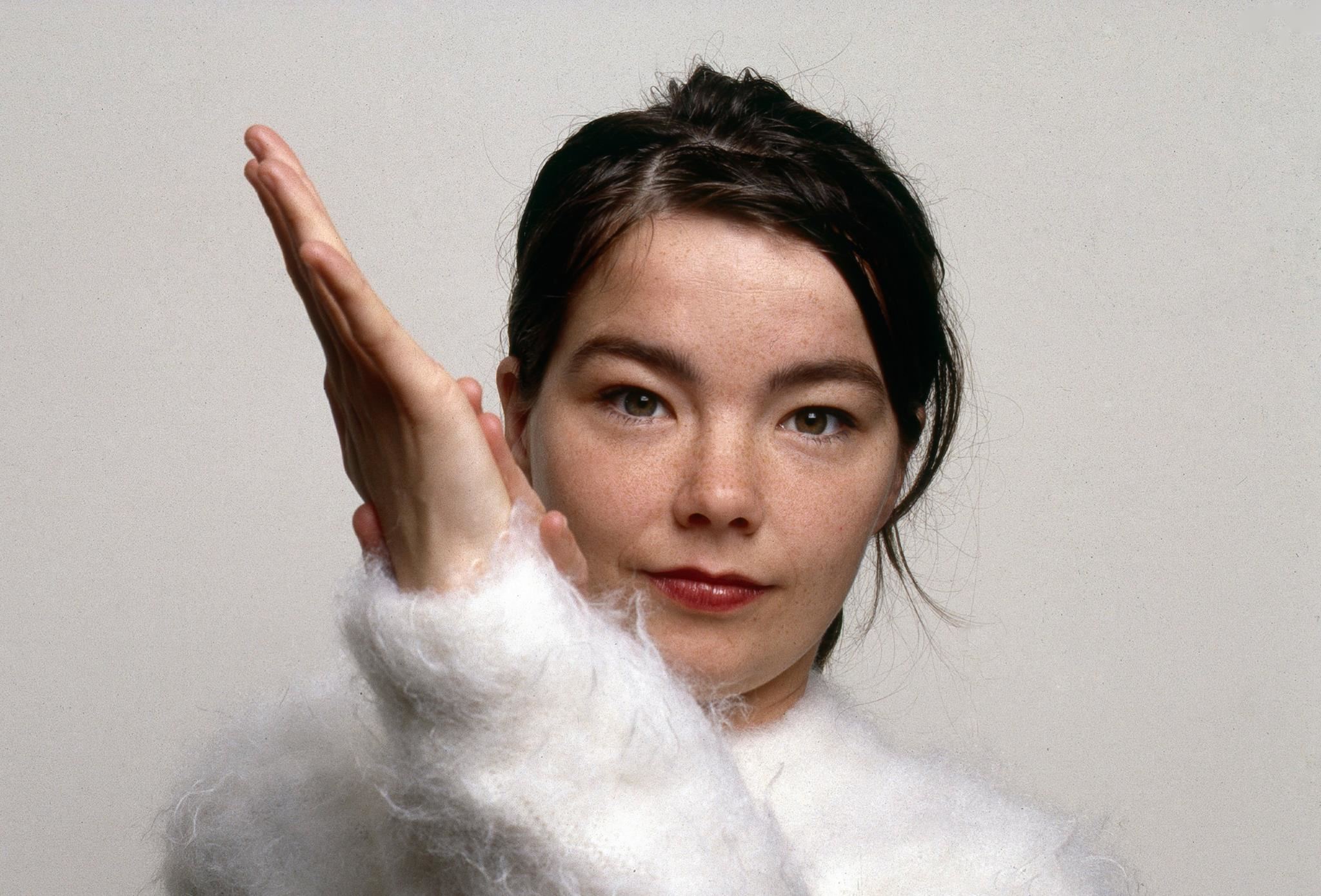 Fossora: Όλοι περιμένουν το νέο άλμπουμ της Björk το φθινόπωρο