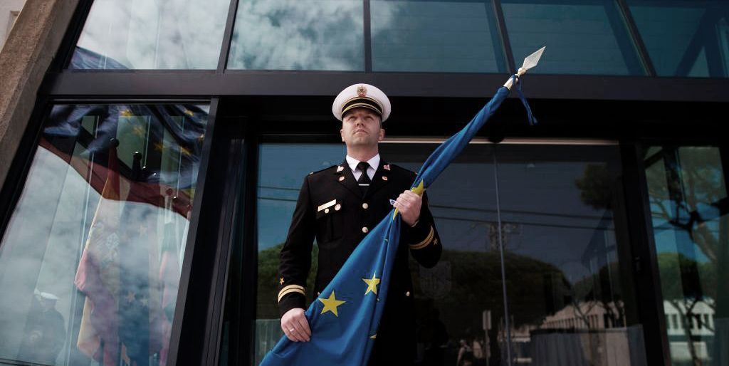 Γιατί η Ευρωπαϊκή Ένωση δεν έχει δικό της στρατό