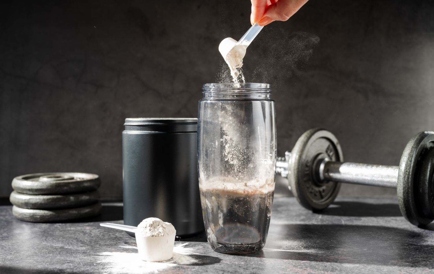 Αξίζει να πάρεις κρεατίνη τελικά; Τα ενδιαφέροντα αποτελέσματα μεγάλης έρευνας