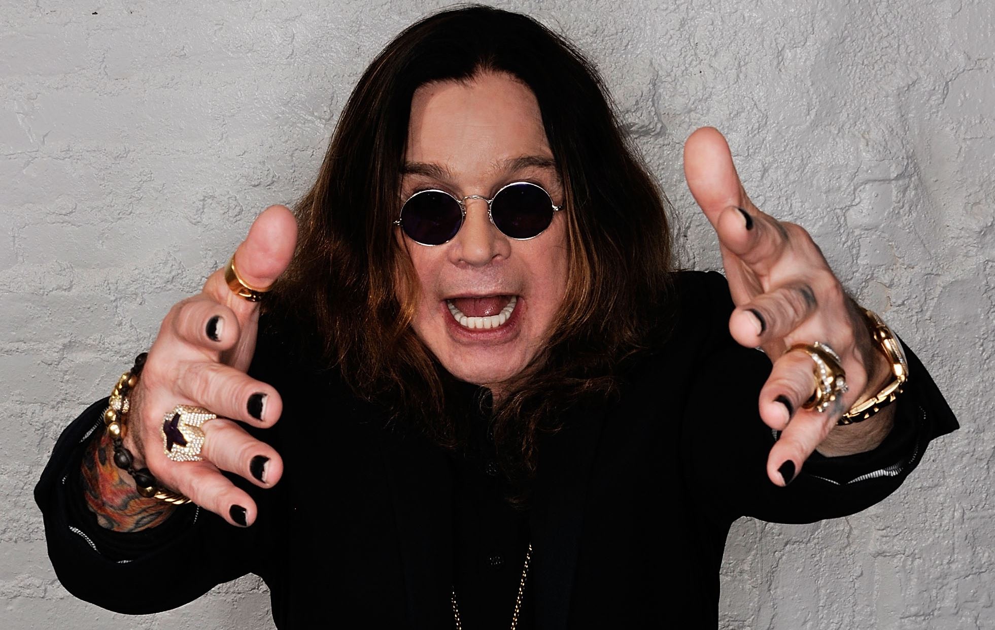 Οι 9 ζωές του Ozzy Osbourne