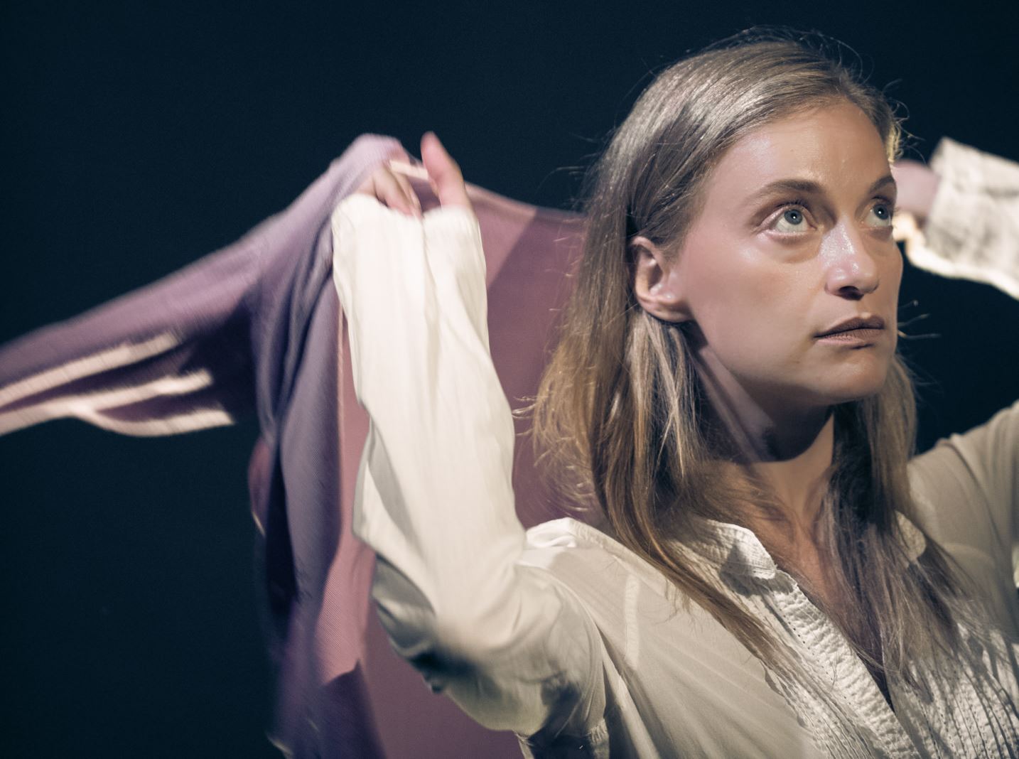 Η Λένα Δροσάκη όταν μιλά για τον εαυτό της νιώθει περίεργα