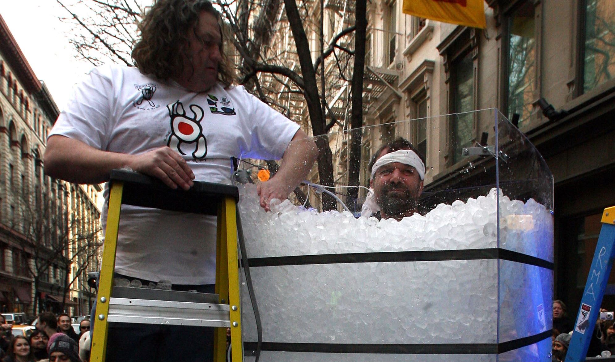 Τα κατορθώματα του ατρόμητου Iceman γίνονται ταινία