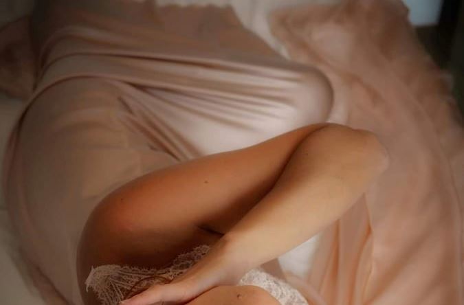 Πώς είναι να παίζεις με τον Jeremy Irons και στην Ελλάδα να παρενοχλείσαι σεξουαλικά