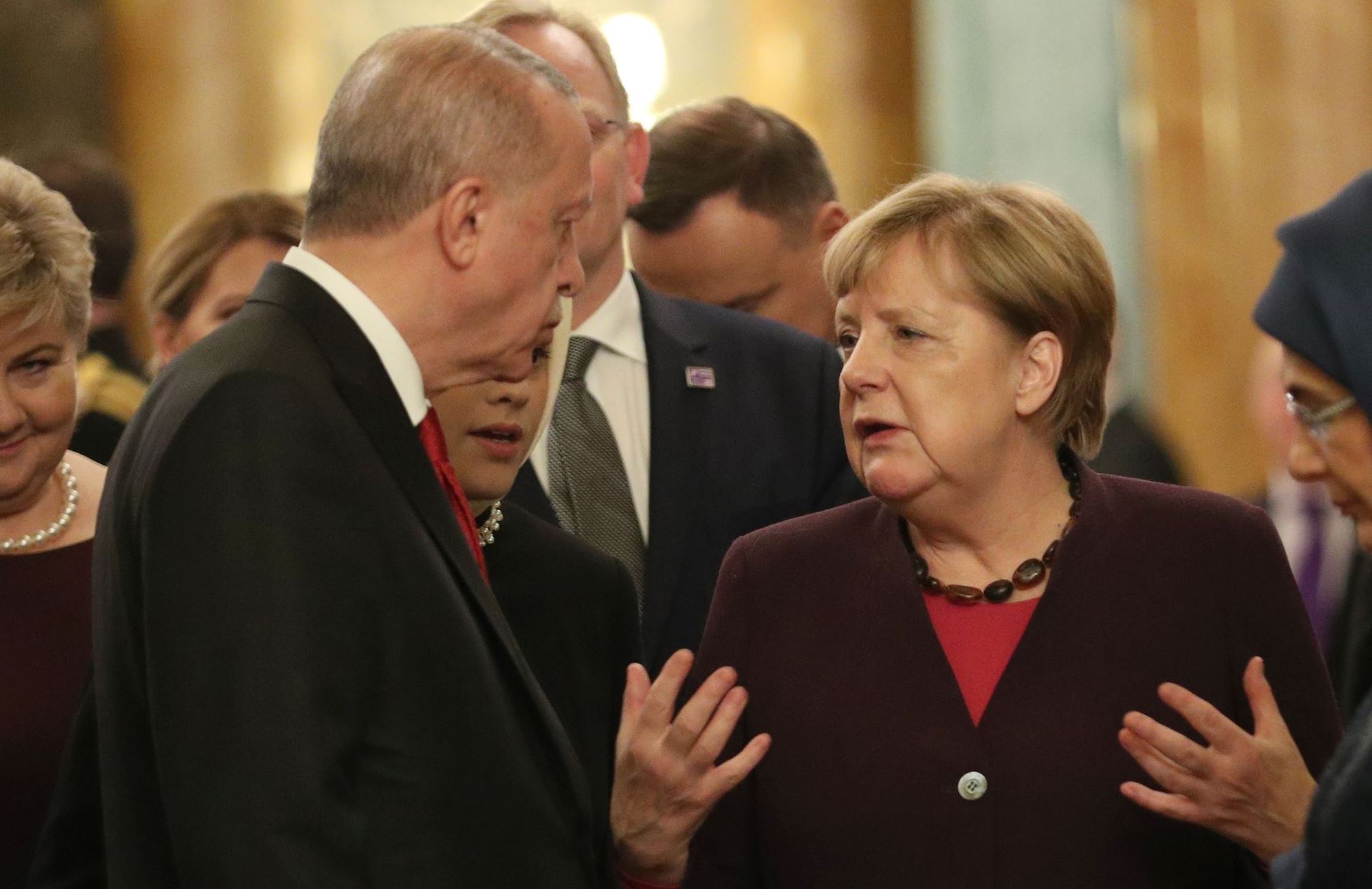 Μπορεί η Merkel να κατευνάσει την ένταση μεταξύ Ελλάδας και Τουρκίας;